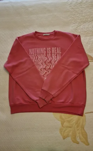 Sudadera Stradivarius rosa fucsia Talla M