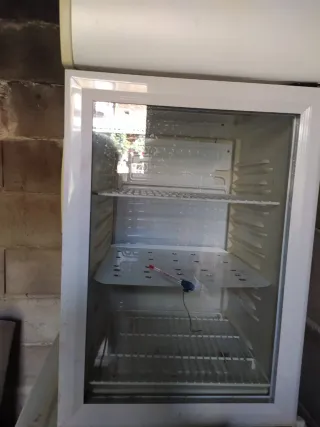 Nevera expositora cristal