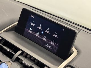 Lexus NX 300H Business
