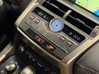 Lexus NX 300H Business