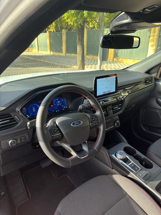 Ford Kuga 2023