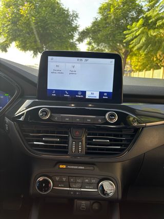 Ford Kuga 2023