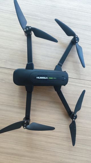 Drone Hubsan Zino Pro nero