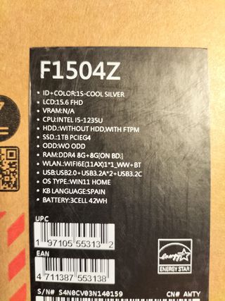 Portátil ASUS Vivobook Plata 1 año uso