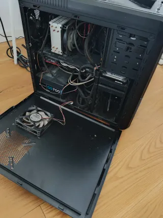 PC i7 7700 3,6 GHz-MSI GTX 1060 6GB DDR5-16GB RAM