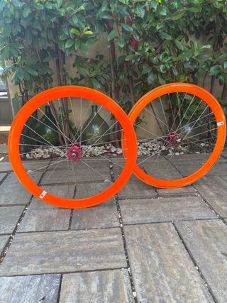 Ruote bici 28 alto profilo 40mm arancioni