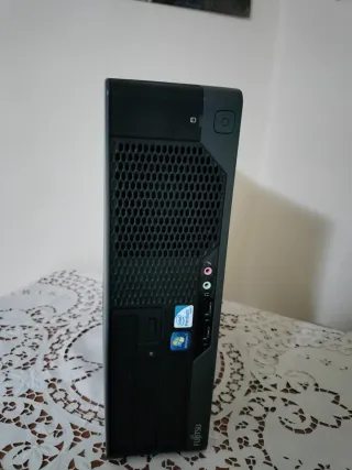 Fujitsu PC Desktop Nero/Grigio