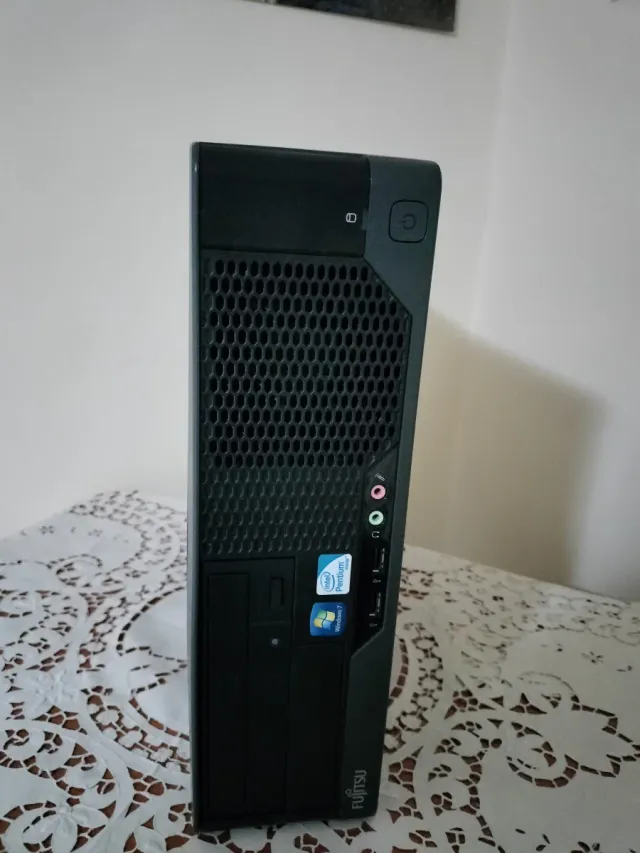 Fujitsu PC Desktop Nero/Grigio
