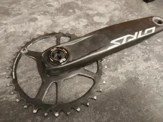 Bielas Truvativ Stylo DUB 175 + pedalier BSA