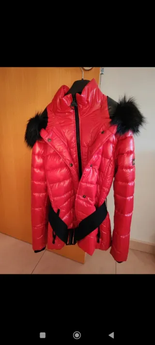 Chaqueta Barbour Roja Brillante Invierno
