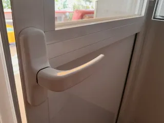Puerta exterior terraza Climalit PVC
