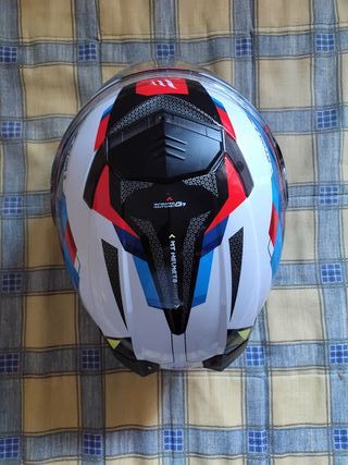 Lote de Casco de moto y guantes.