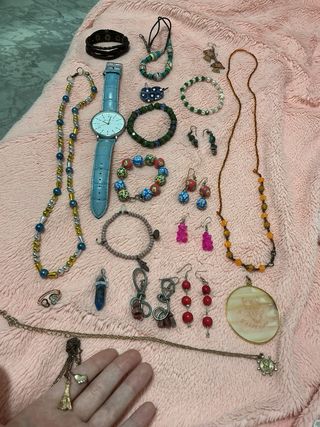 Lote de Joyas y Accesorios Variados