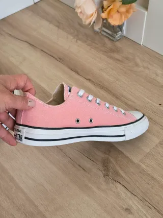 Converse talla 40 color rosa