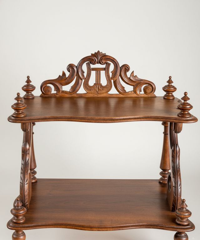 Estantería inglesa antigua