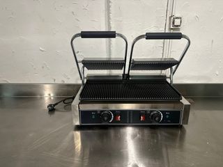 Máquina Panini Doble Eléctrica