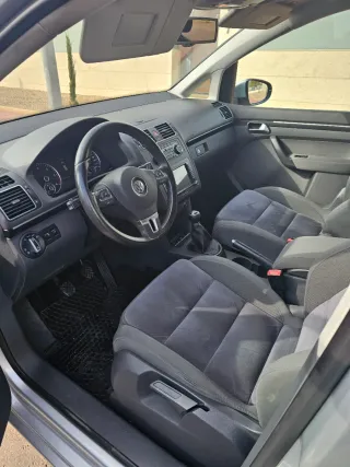 TOURAN 2.0 TDI ADVANCE  2012