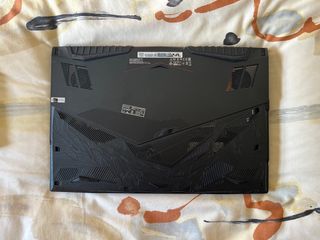 MSI GL75 Leopard 10SFK 17” i7 RTX + funda + base 