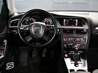 Audi A4 Avant 2.0 TDi 140 CV 2009