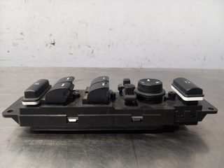 MANDO ELEVALUNAS DELANTERO IZQUIERDO LAND ROVER R