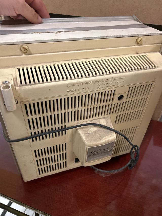 TV Vanguard Antigua Beige