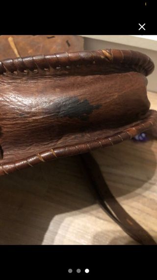 Bolso de cuero artesanal