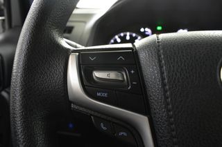 Toyota Land Cruiser 2.8 D-4D GX 7 Plazas