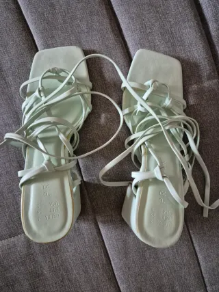 Sandalias verdes Primark 
