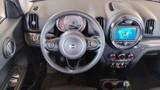 MINI MINI Countryman One D 85 kW (116 CV)