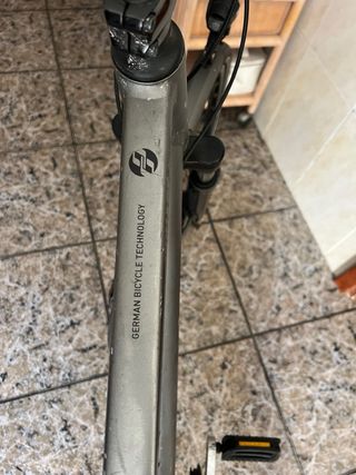 Bicicleta Ghost Square Trekking Gris