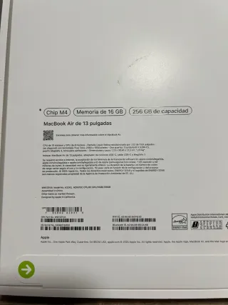 MacBook Air Apple
