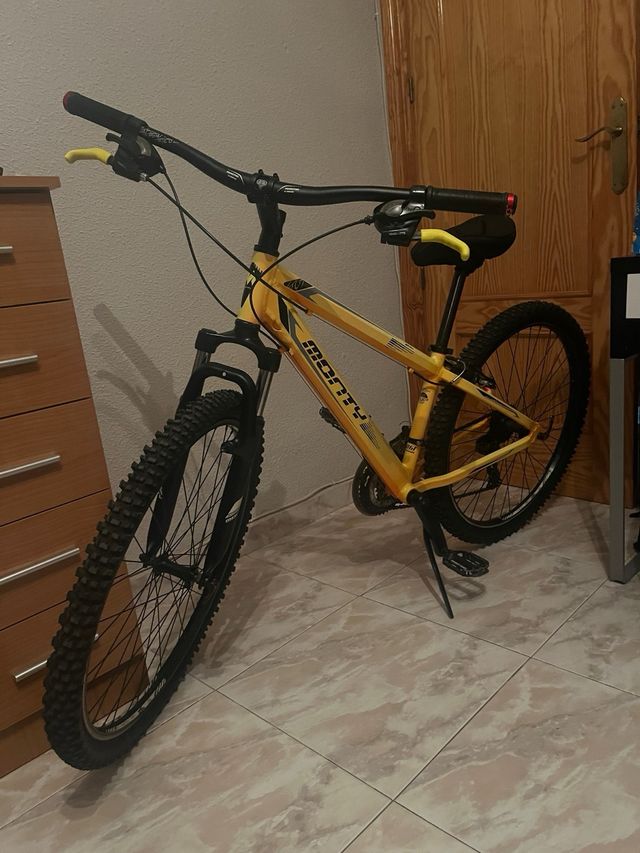 Bicicleta Monty Amarilla