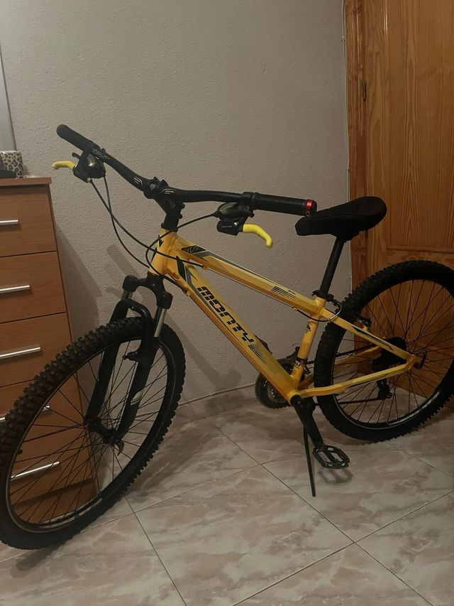 Bicicleta Monty Amarilla