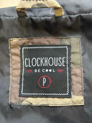 Chaqueta Cortavientos Camuflada Talla S