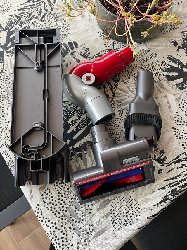 Accessori Dyson
negoziabile