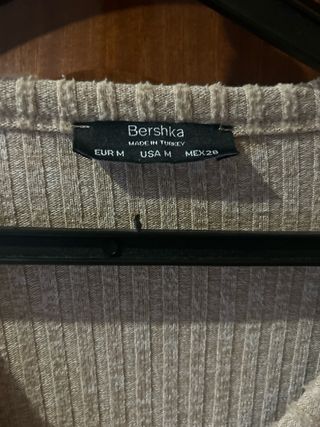 Jersey corto Bershka beige