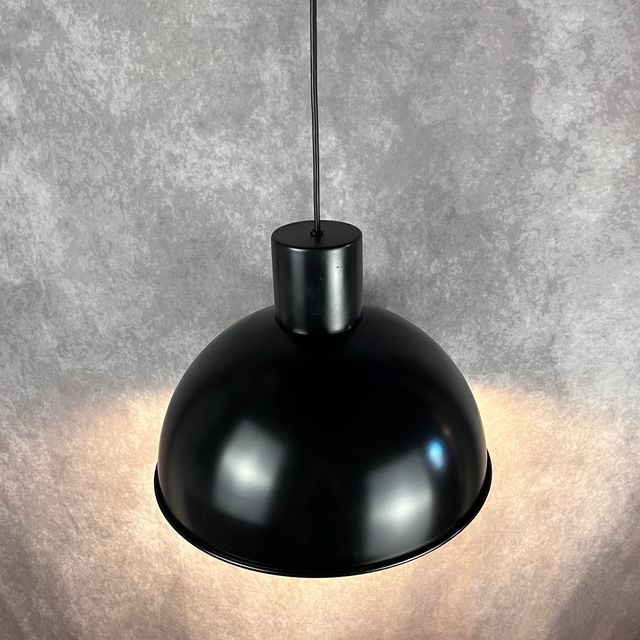 Lámpara colgante Jo Hammerborg negra