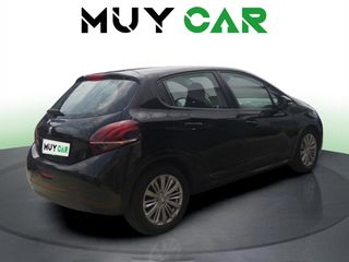 Peugeot 208 PureTech Signature 60 kW (82 CV)