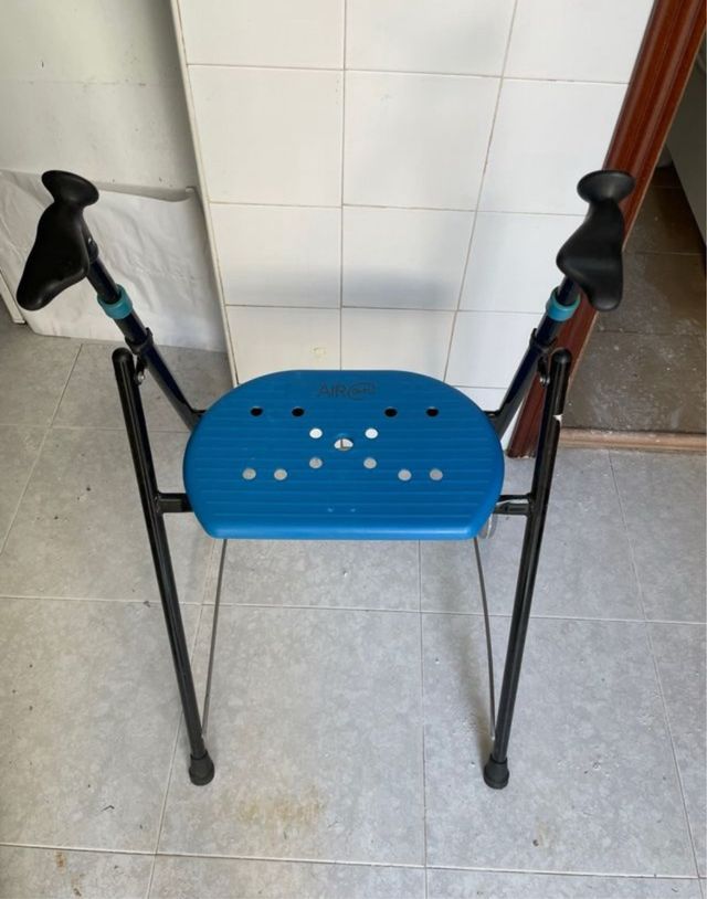 Andador AIR-ON ligero y plegable