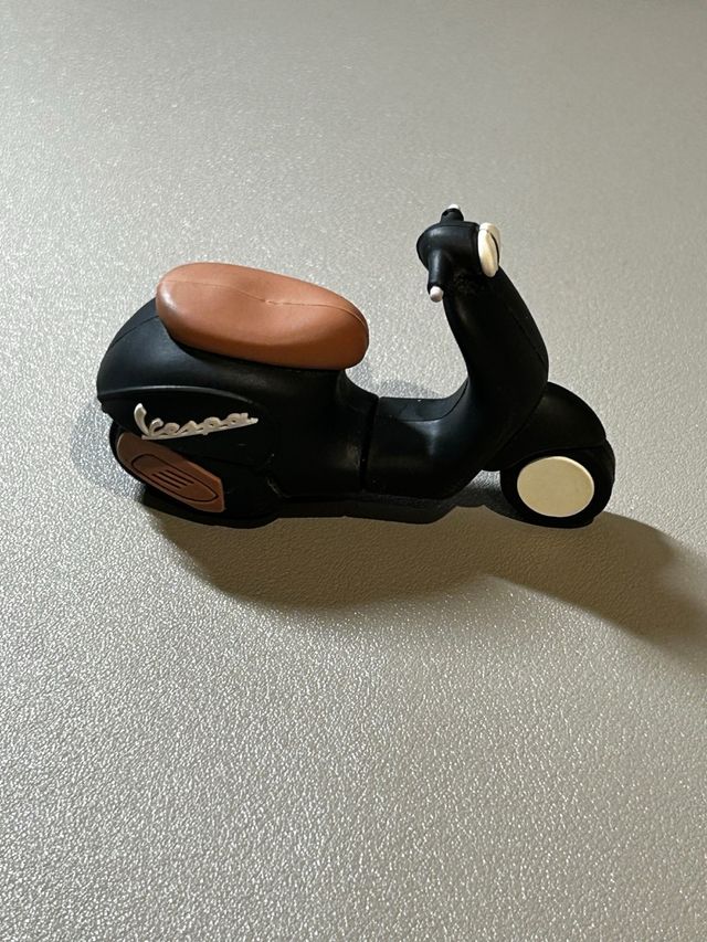 USB 32GB Vespa Negro