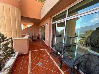 Casa adosada en alquiler en Los Naranjos - Las Brisas en Marbella