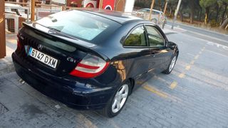 Mercedes-Benz Clase C 2006