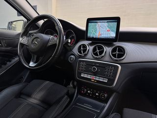 MERCEDES-BENZ Clase GLA 7G-DCT