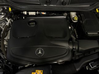 MERCEDES-BENZ Clase GLA 7G-DCT