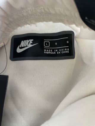 Pantalones Nike Beige y Gris