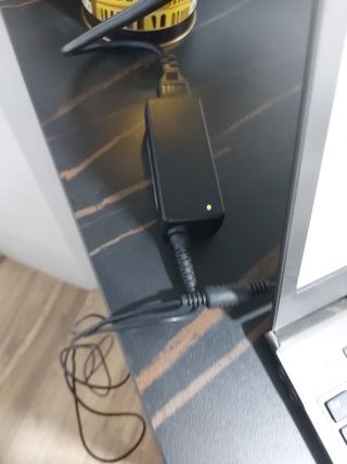 Portátil Toshiba Portege Z830-10F.  i5.Windows 11p