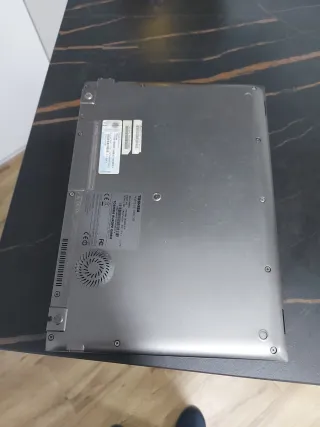 Portátil Toshiba Portege Z830-10F.  i5.Windows 11p