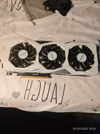 Gigabyte RTX 2070 White 8GB 3 Ventiladores