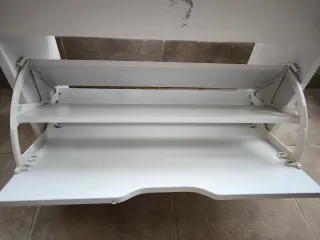 Zapatero de madera blanco para restaurar