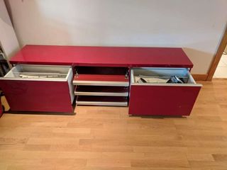 Mueble TV Besta Burs Ikea Rojo